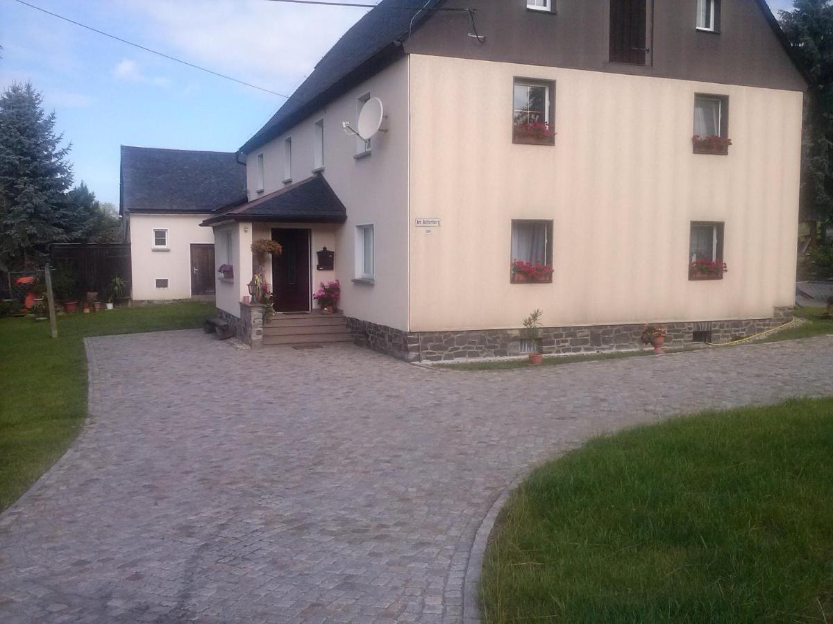 -Am Fuss Zum Zittauer Gebirge- Apartment Hainewalde Exterior foto